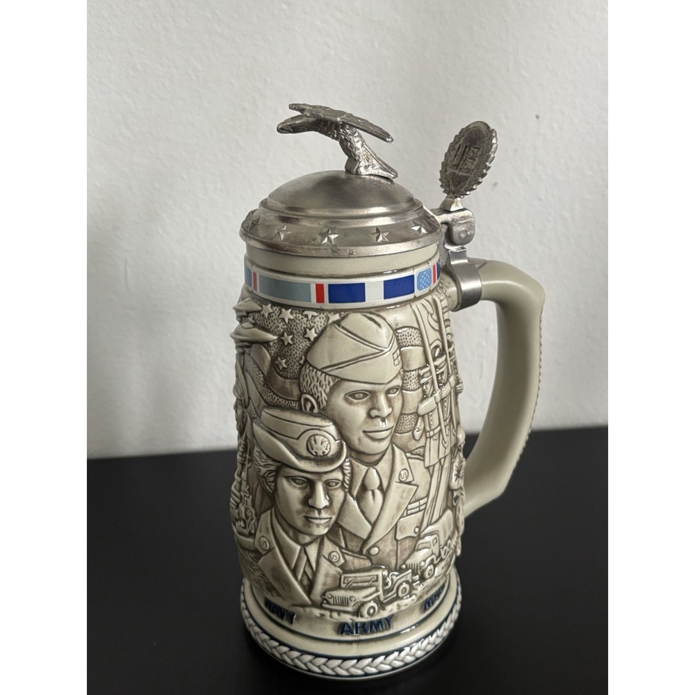 1990 Avon Tribute to the American Armed Forces Stein‎ Brazil Made